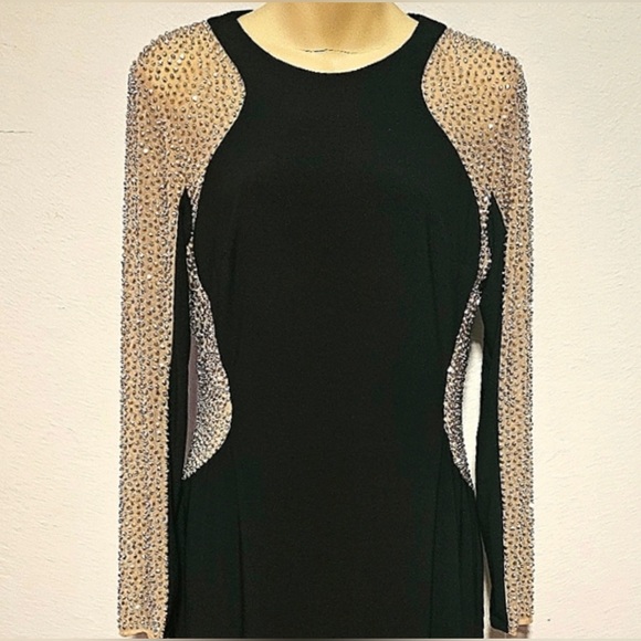 ESCAPE STUDDED EMBELLISHED KNEE LENGTH SHEATH DRESS IS LIKE NEW - Picture 5 of 7